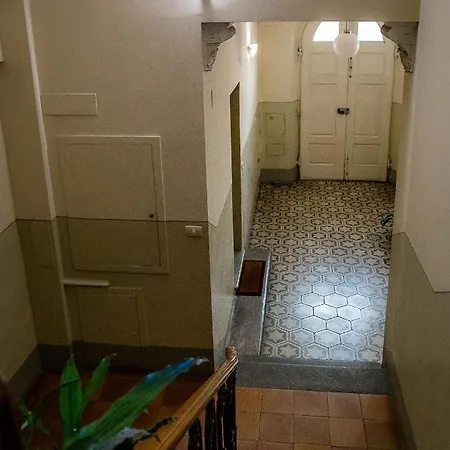 Apartment Up